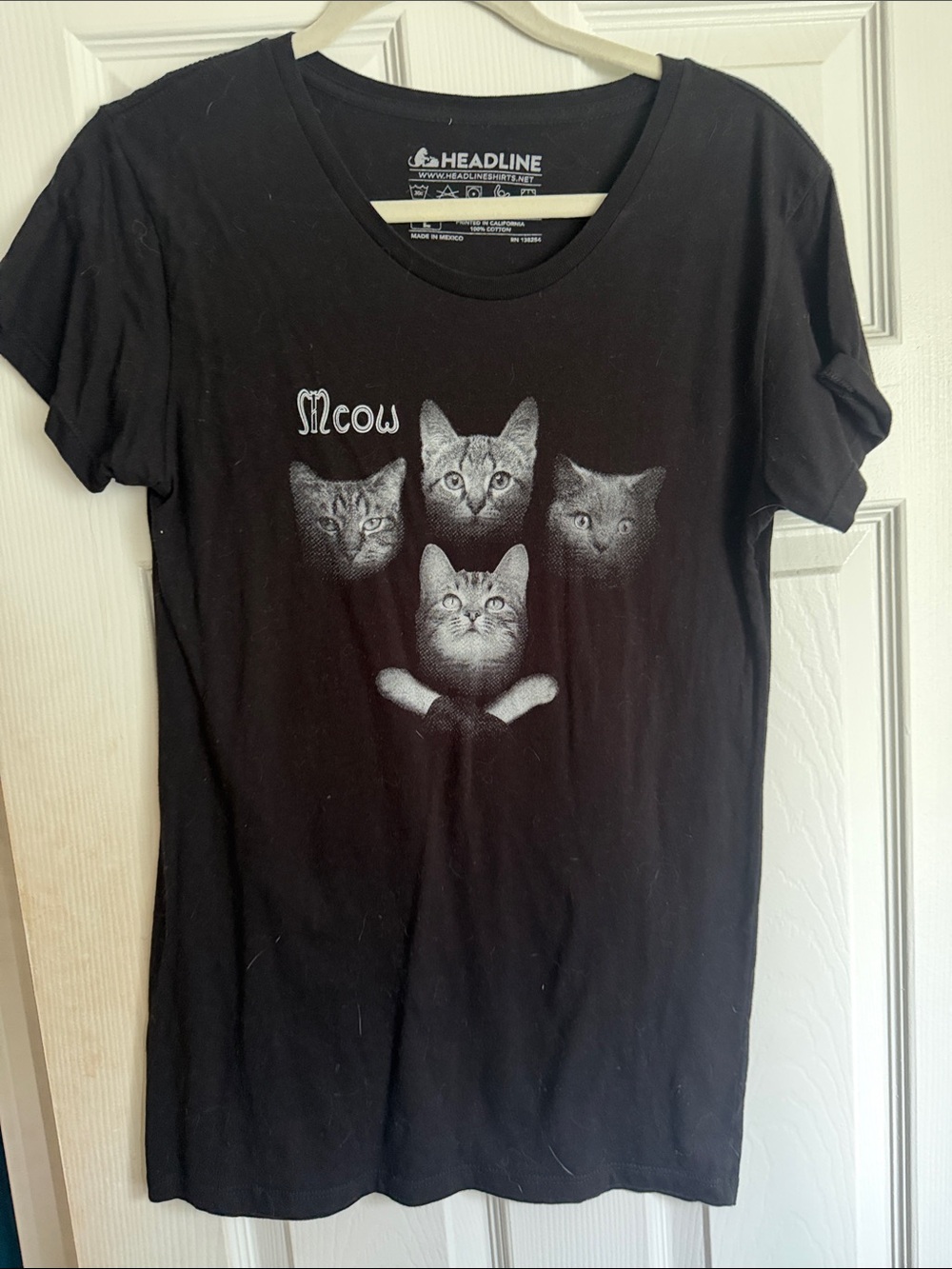 Urban Outfitters Vintage Headline Black 'Meow' Cat Graphic Tee Large